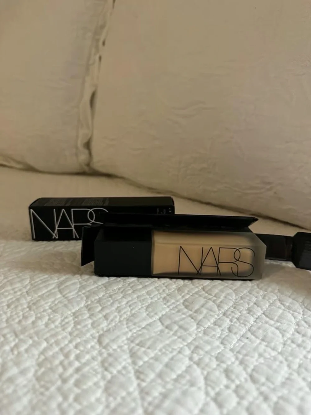 New NARS Natural Matte Longwear Foundation Weightless Light 3.5 Salzburg